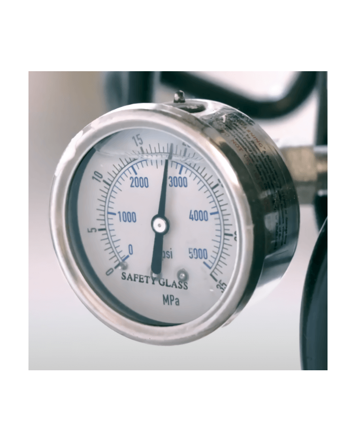 Jednotka na nanášanie farby a plnidla Wagner HeavyCoat 970E Wagner - Technické údaje:    Hmotnosť: 100 kgMotor: ElektrickýVýkonm