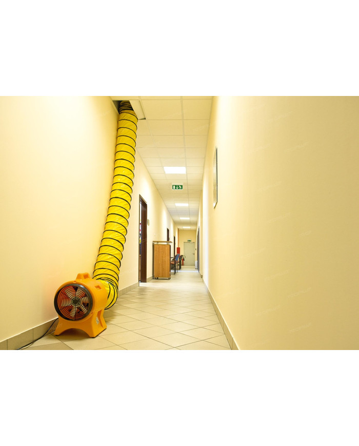 Dmuchawa Tworzywo Master BL 6800 Master Heaters -      Technické údaje:       Prietok vzduchu [ m³/h ]: 3900     Napájanie [ V/H