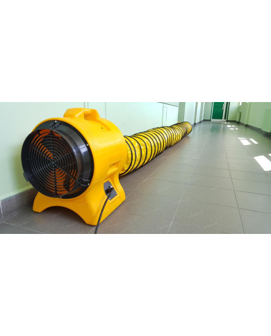 Master BL 6800 Plastic Blower Master Heaters -      Technical Data:       Airflow [ m³/h ]: 3900     Power supply [ V/Hz ]: 220-
