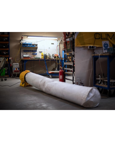 Master BL 6800 Plastic Blower Master Heaters -      Technical Data:       Airflow [ m³/h ]: 3900     Power supply [ V/Hz ]: 220-