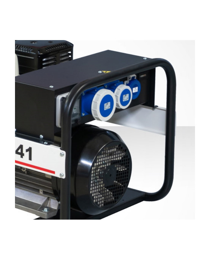 FOGO FH 6541 single-phase generator set Fogo - Specifications:  Dimensions: 745x530x495 mm Voltage: 230 V Power Category: 1 - 6 