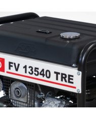 Agregat prądotwórczy trójfazowy FOGO FV 13540 TRE Fogo - Dane techniczne:  Wymiary: 790 x 580 x 765 mm Napięcie: 400/230 V Kateg Agregat prądotwórczy trójfazowy FOGO FV 13540 TRE Fogo - Dane techniczne:  Wymiary: 790 x 580 x 765 mm Napięcie: 400/230 V Kateg