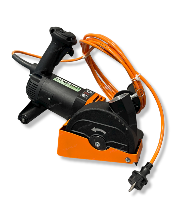 Frezarka do rowków pod ogrzewanie RH 403-S Hemming Technik - Dane techniczne:  Ciężar: 7.1 kg Mocowanie: 22.2mm Silnik: 2.3kW / 