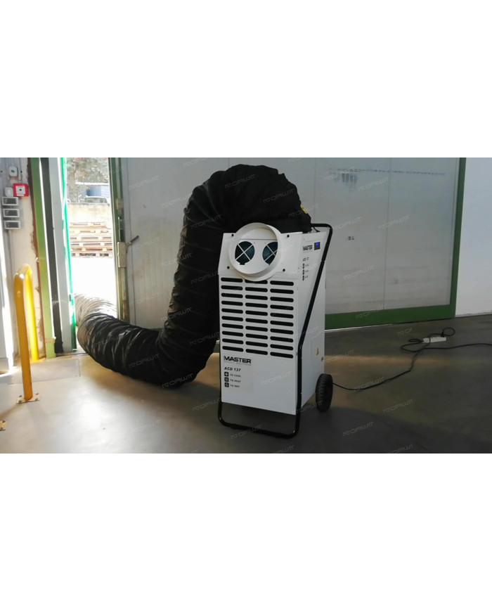 Master ACD 137 portable air conditioner Master Heaters - Technical Data:  Noise level [ dB(A) ]: 55 Airflow [ m³/h ]: 1020/800 W