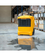 Master DHP 65 dehumidifier Master Heaters - Technical Data:  Tank capacity [ l ]: 10.5 Noise level [ dB(A) ]: 53 Airflow [ m³/h 