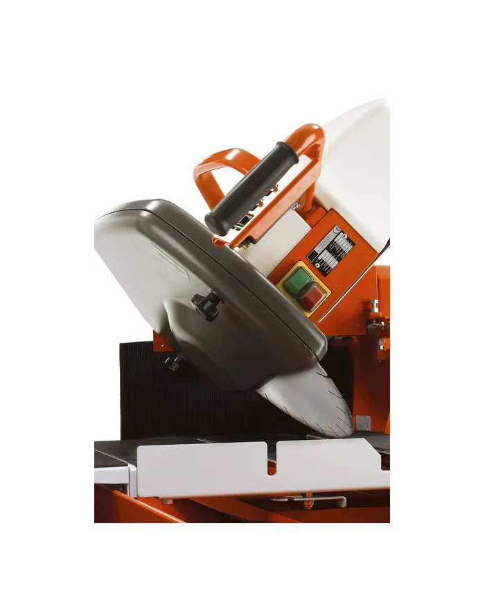 Husqvarna TS 400F table saw Husqvarna Construction - Specifications:  Weight: 96 kg Power: 2.2 kW Dimensions: 1120mm x 600mm x 6