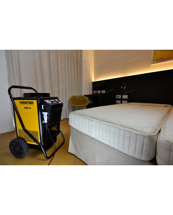 Nagrzewnica elektryczna Master EKO 9 Master Heaters - Dane techniczne:  Przepływ powietrza [ m³/h ]: 1400 Zasilanie [ V/Hz ]: 40