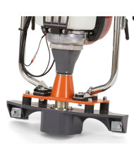 HUSQVARNA BV30 vibrating bar internal combustion drive Husqvarna Construction - Dane techniczne:: undefinedciezar: 13.5 kgtyp: s