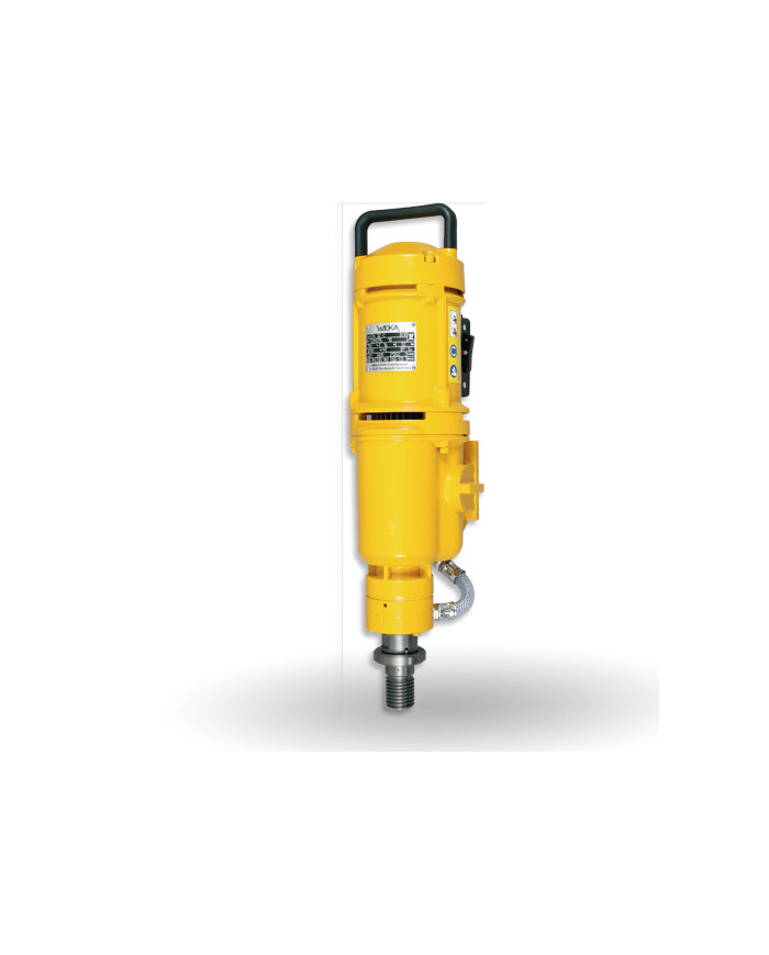 Silnik do wiertnicy Cedima DK-32-EL Cedima - Dane techniczne:Srednica wiercen: 50-350 mmCiezar: 11.9 kgNapiecie: 230 vMoc silnik