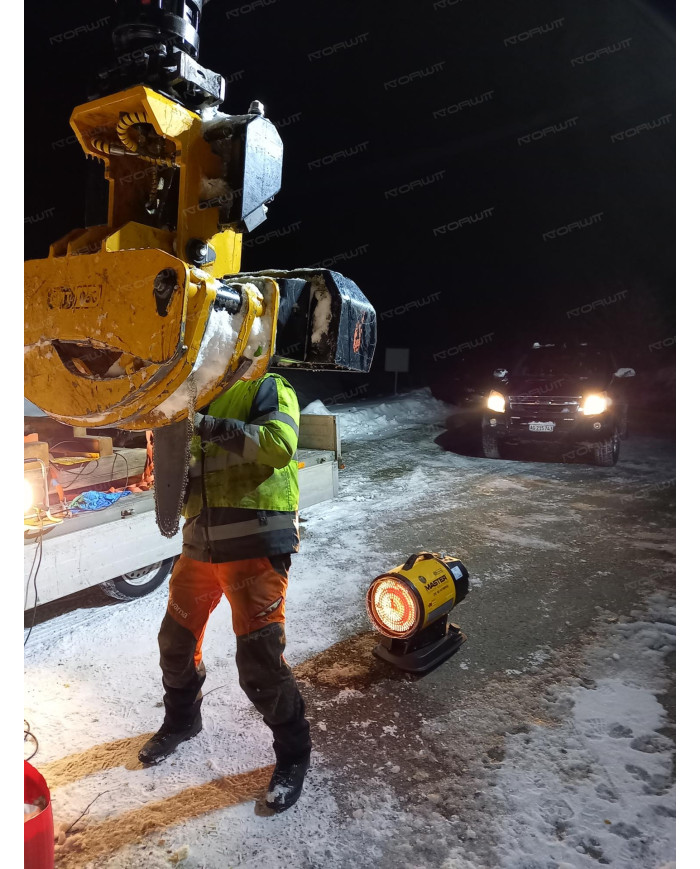 Promiennik podczerwieni Master DC 61 Master Heaters -      Technické údaje:       Objem nádrže [ l ]: 11     Napájanie [ V/Hz ]: