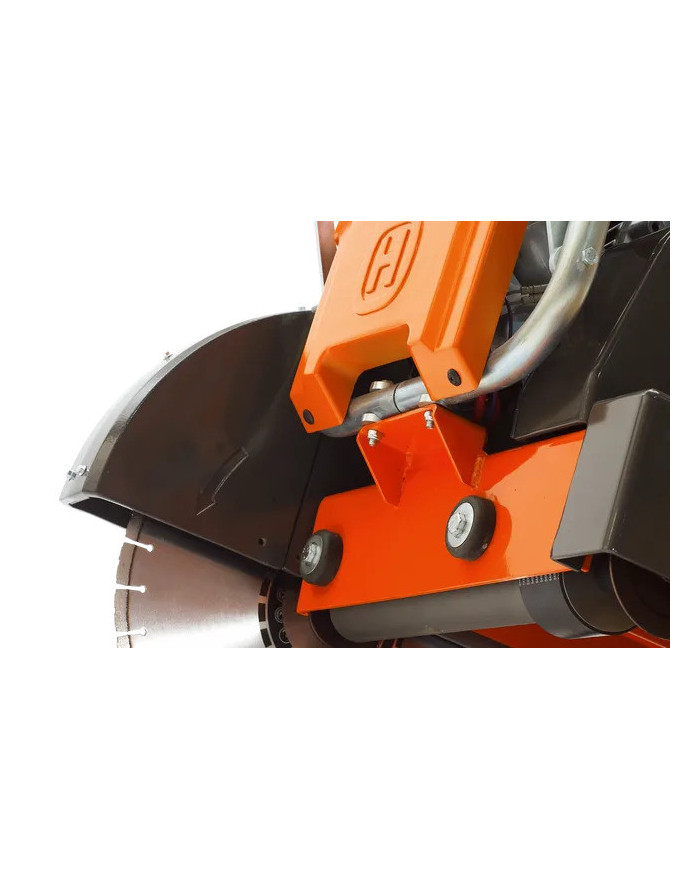 HUSQVARNA FS 524 mobile cutting machine Husqvarna Construction - Specifications:  Weight: 231 kg Engine: Honda Power: 21KM Dimen HUSQVARNA FS 524 mobile cutting machine Husqvarna Construction - Specifications:  Weight: 231 kg Engine: Honda Power: 21KM Dimen