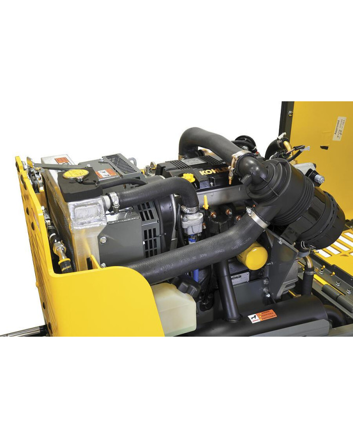 Walec okołkowany Wacker Neuson RTLx-SC3 Kohler Wacker Neuson - Dane techniczne:  Silnik: Kohler KDW 1.003 Wymiary: 1853 x 820 x 