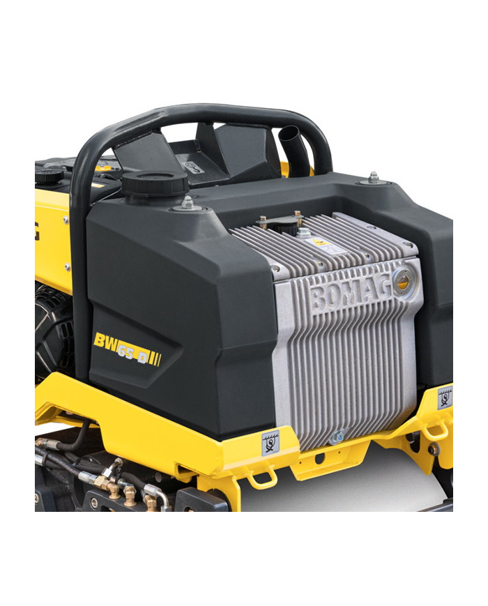 Bomag BW 65 D guided roller Bomag - Specifications:  Cooling: Air Weight: 740kg Motor: Kohler KD15-440 RPM: 3100/min Engine powe Bomag BW 65 D guided roller Bomag - Specifications:  Cooling: Air Weight: 740kg Motor: Kohler KD15-440 RPM: 3100/min Engine powe