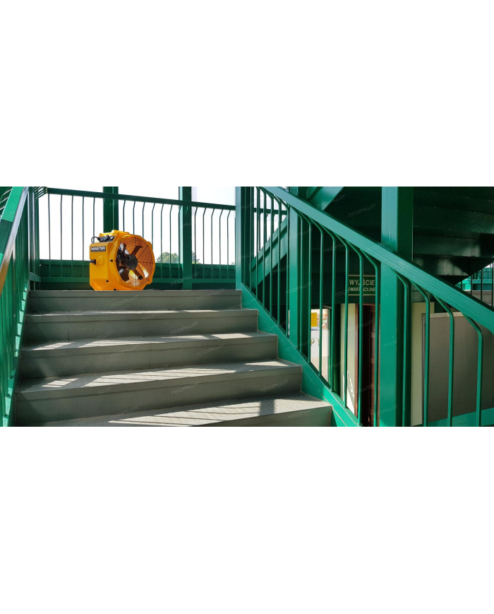 Master DFX 20 fan Master Heaters - Technical Data:  Airflow [ m³/h ]: 5430/6450 Power supply [ V/Hz ]: 220-240/1 phase 50 Maximu