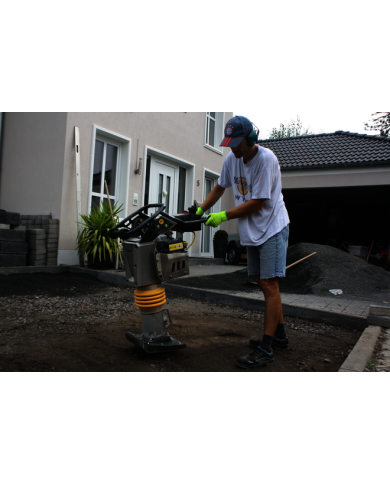 Bomag BVT 65 11" Bomag - Specifications:  Weight: 65kg Automatic switch-off: yes Working speed:20m/min Motor power:2.3 kW Capaci