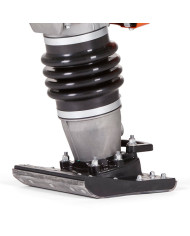 Ubijak Husqvarna LT 8005 13" Husqvarna Construction - Dane techniczne:Ciezar: 110 kgSilnik: Hatz 1b20Predkosc robocza: 11.5 m/mi Ubijak Husqvarna LT 8005 13" Husqvarna Construction - Dane techniczne:Ciezar: 110 kgSilnik: Hatz 1b20Predkosc robocza: 11.5 m/mi