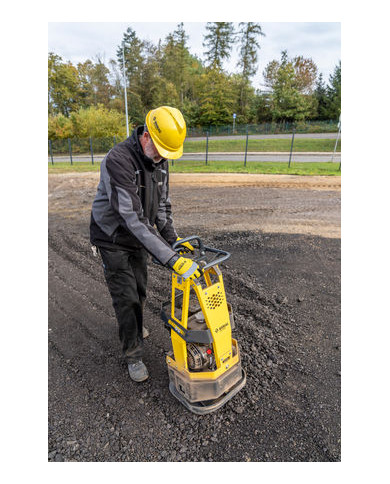 Bomag BR 95 unidirectional compactor Bomag - Specifications:  Dimensions: 475 x 450 x 930 mm Frequency: 90 Hz Fuel : Gasoline En