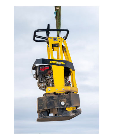 Bomag BR 95 unidirectional compactor Bomag - Specifications:  Dimensions: 475 x 450 x 930 mm Frequency: 90 Hz Fuel : Gasoline En