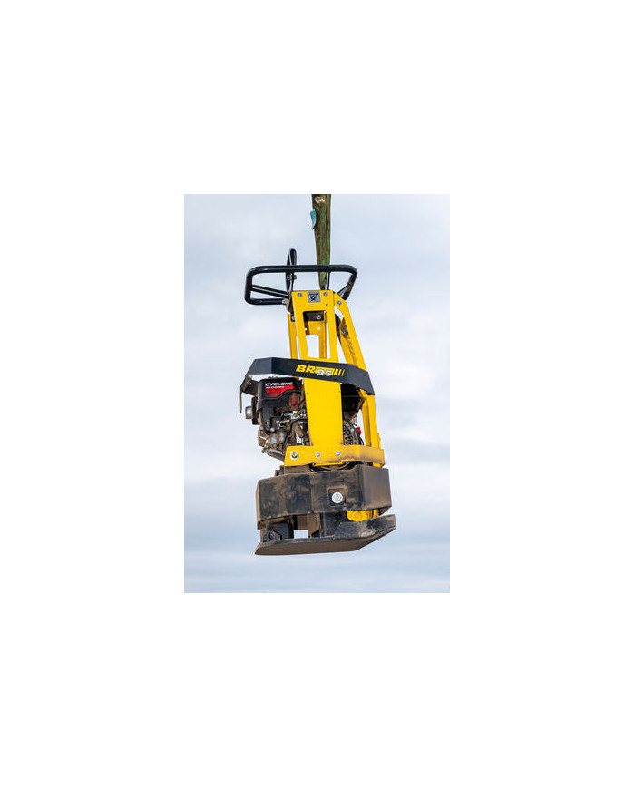 Bomag BR 95 unidirectional compactor Bomag - Specifications:  Dimensions: 475 x 450 x 930 mm Frequency: 90 Hz Fuel : Gasoline En Bomag BR 95 unidirectional compactor Bomag - Specifications:  Dimensions: 475 x 450 x 930 mm Frequency: 90 Hz Fuel : Gasoline En