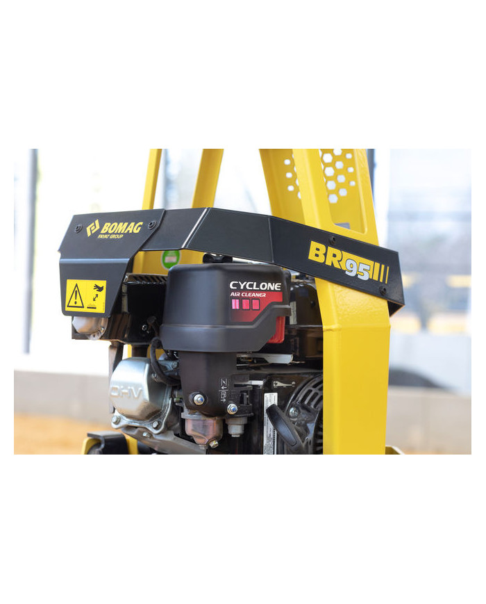 Bomag BR 95 unidirectional compactor Bomag - Specifications:  Dimensions: 475 x 450 x 930 mm Frequency: 90 Hz Fuel : Gasoline En Bomag BR 95 unidirectional compactor Bomag - Specifications:  Dimensions: 475 x 450 x 930 mm Frequency: 90 Hz Fuel : Gasoline En