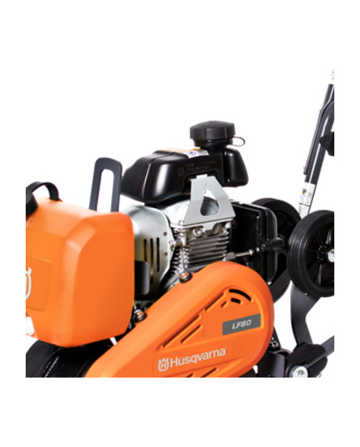 Jednokotúčový kompaktor Husqvarna LF60 Honda LAT Husqvarna Construction - Technické údaje:  Chladenie:     VzduchHmotnosť:67 kgM