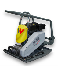 Zagęszczarka jednokierunkowa Wacker Neuson BPS 2050 A Wacker Neuson - Dane techniczne:  Ciężar: 94 kg Silnik: GX160 Moc: 3.6 kW 