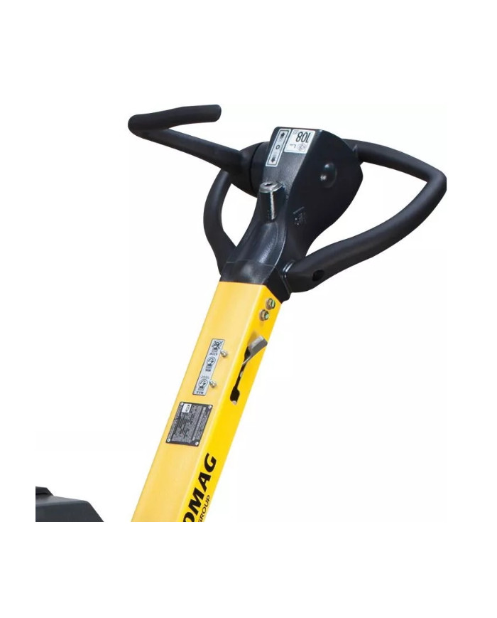 Bomag BPR 35/60 DE reversible compactor Bomag - Technical data:  Weight: 245 kg Engine: 1B20 Power: 3.1 kW Working speed: 27 m/m Bomag BPR 35/60 DE reversible compactor Bomag - Technical data:  Weight: 245 kg Engine: 1B20 Power: 3.1 kW Working speed: 27 m/m