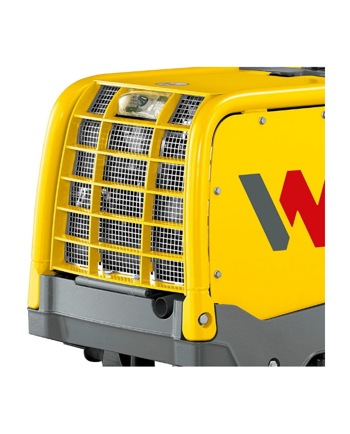Wacker Neuson DPU 80R LEC770 reverzná vibračná doska Wacker Neuson - Technické údaje:  Chladenie:     Výkon: 11 kWPracovná rýchl