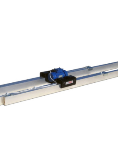 Electric drive of Enar QPM two-profile vibrating bar Enar - Specifications:  Motor: 230 V Power: 0.34 km Weight: 30 kg Rated vol