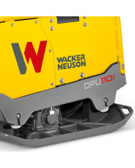 Zagęszczarka rewersyjna Wacker Neuson DPU 110R LEM870 Wacker Neuson - Dane techniczne:  Chłodzenie: Ciecz Ciężar: 793 kg Silnik: