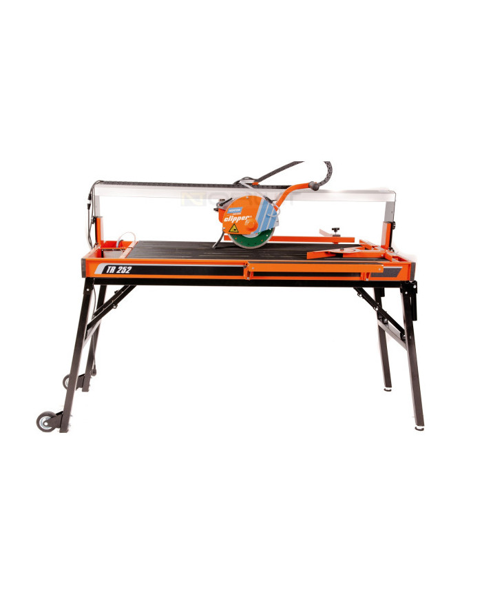 Norton Clipper TR 252 Tile Table Saw Norton Clipper - Dane techniczne:wymiary: 1860 x 600 x 1170mmciezar: 75kgnapiecie: 230v 1~m